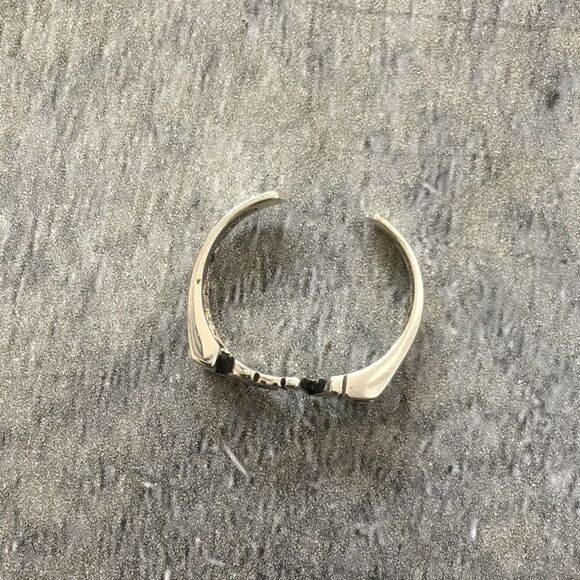 Sterling Silver Love Toe Ring Midi Ring - Picture 4 of 5